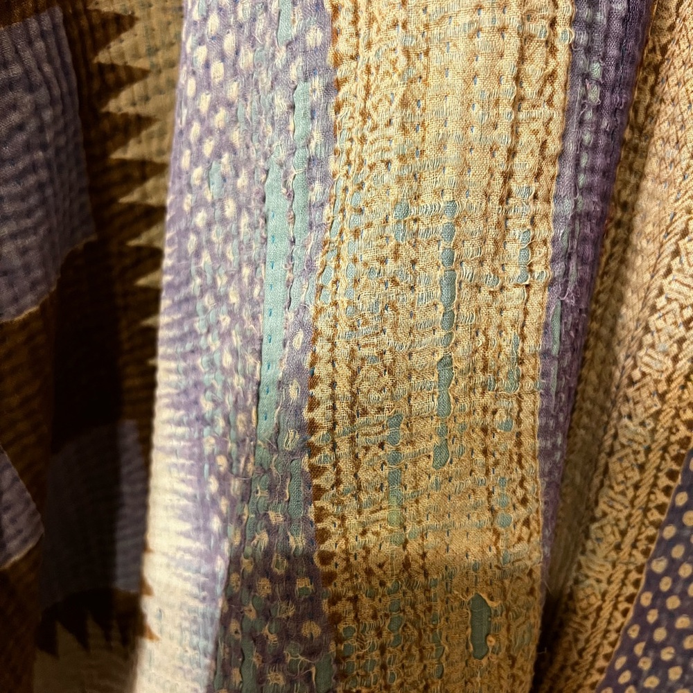 Kantha Bae Peace & Love Poncho - Picture 4 of 8
